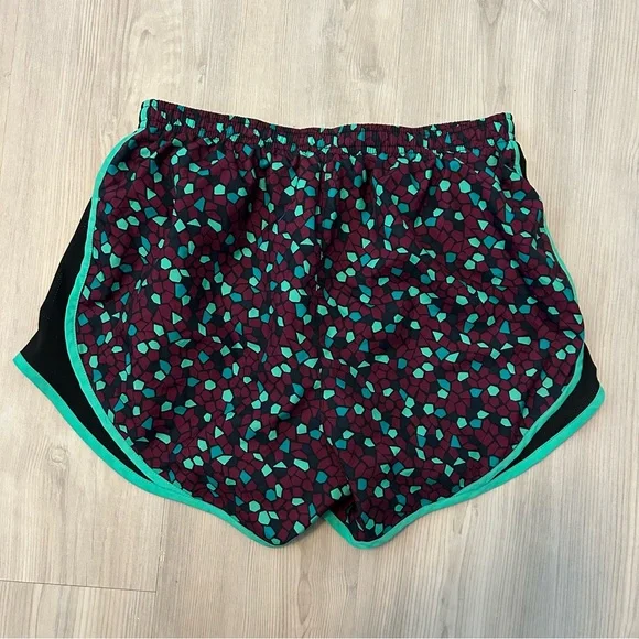 Nike tempo running shorts - Picture 2 of 5